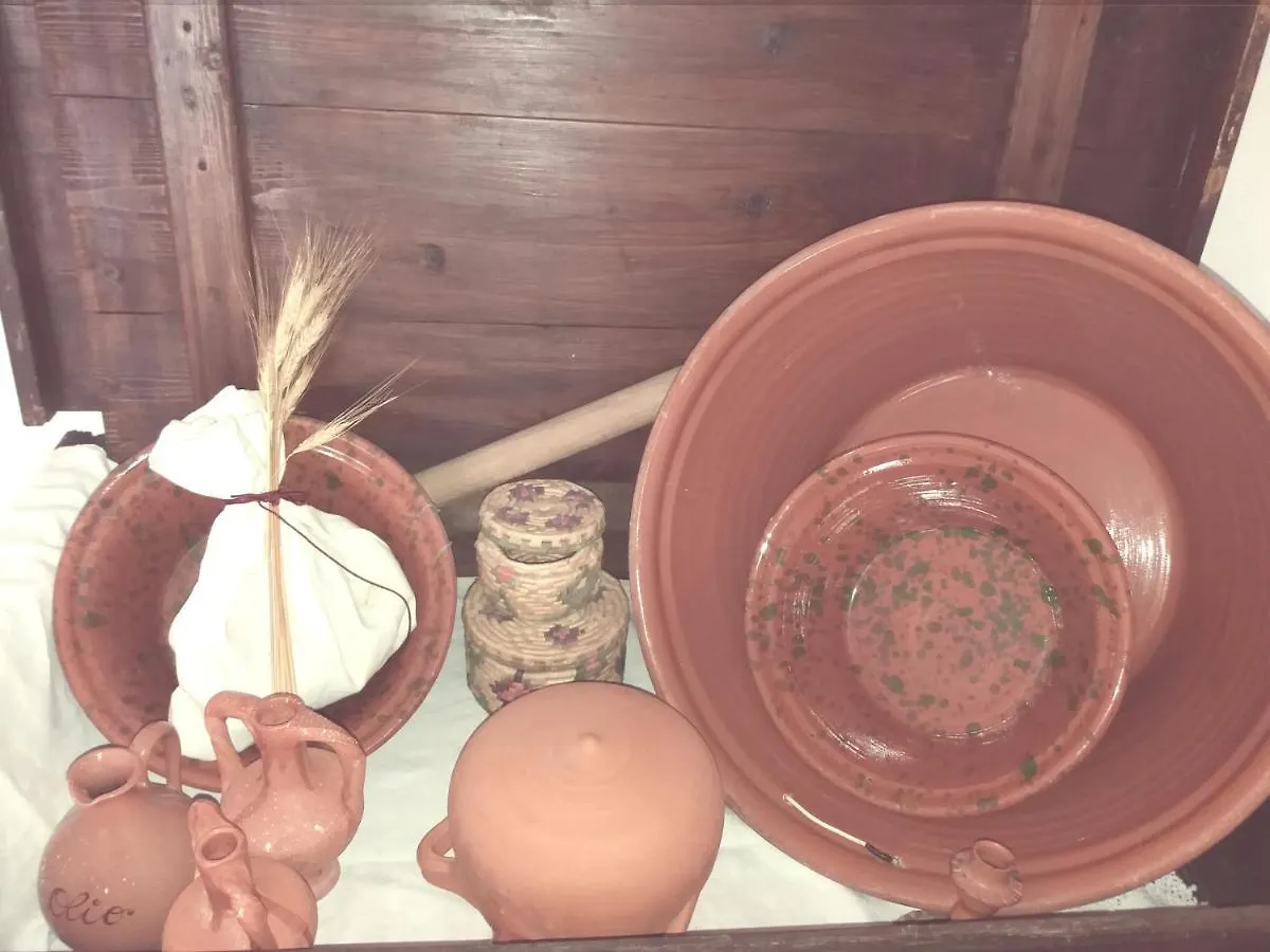 Bed & Breakfast Belli Come Il Sole Serri Italy