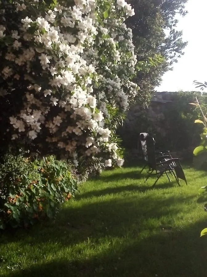 Belli Come Il Sole Serri Bed & Breakfast