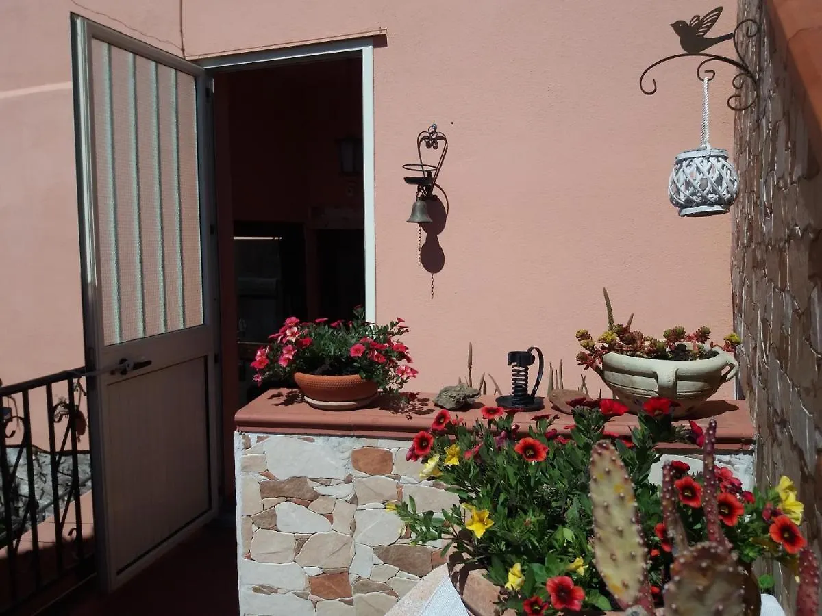 Bed & Breakfast Belli Come Il Sole Serri Italy