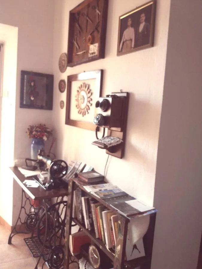 Belli Come Il Sole Serri Bed & Breakfast